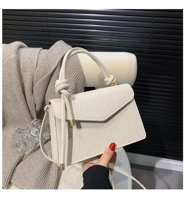 Cartera de mujer varios modelos  AMC-1443