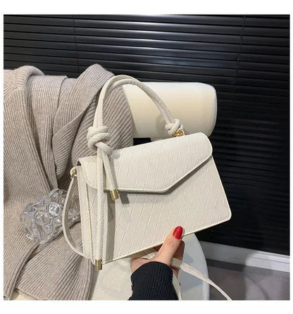 Cartera de mujer varios modelos  AMC-1443