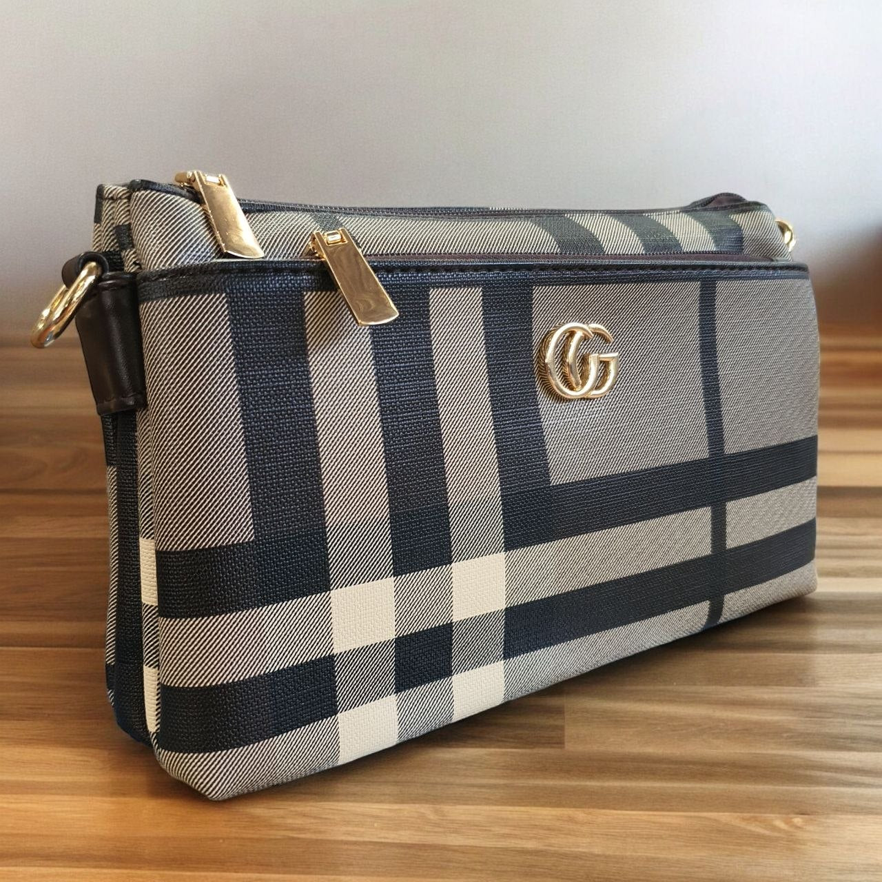 Bolso de mano café varios modelos AMC-1826